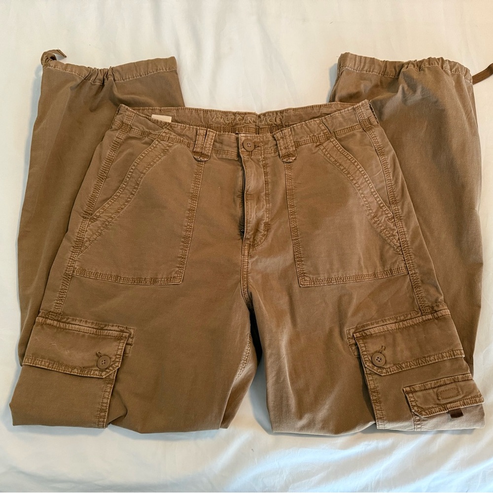 Women’s Tan Cargo Pants